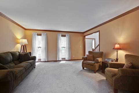 910 Pearson Rd, Cary, IL 60013 photo 8