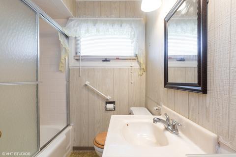 8716 45th St, Lyons, IL 60534 photo 9
