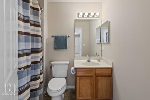 231 Boulder Ct, Gilberts, IL 60136 photo 33