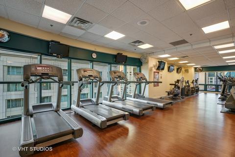 100 E Huron St #1902, Chicago, IL 60611 photo 22