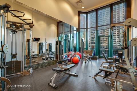 100 E Huron St #1902, Chicago, IL 60611 photo 23