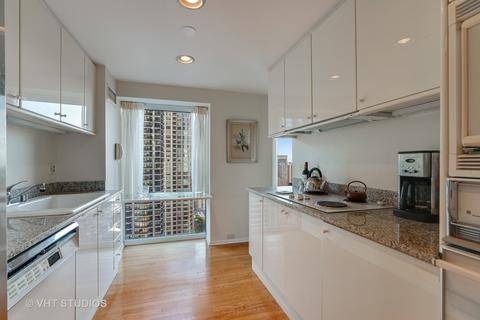 100 E Huron St #1902, Chicago, IL 60611 photo 9