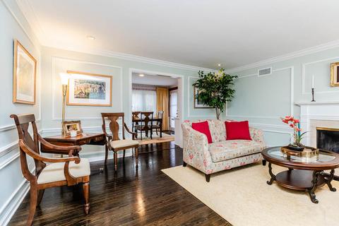 334 Chiltern Dr, Lake Forest, IL 60045 photo 7