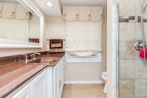 334 Chiltern Dr, Lake Forest, IL 60045 photo 24