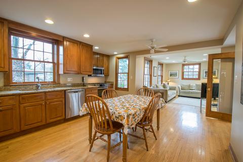 404 Kent Rd, Riverside, IL 60546 photo 8