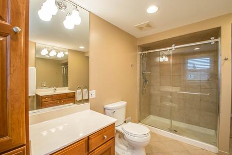 404 Kent Rd, Riverside, IL 60546 photo 18
