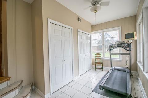 404 Kent Rd, Riverside, IL 60546 photo 12