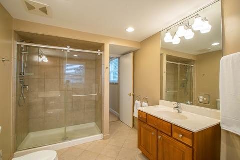 404 Kent Rd, Riverside, IL 60546 photo 17
