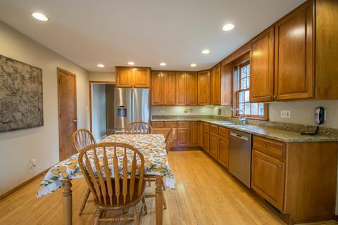 404 Kent Rd, Riverside, IL 60546 photo 10