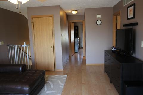 16 Andy Ct, Bloomington, IL 61704 photo 3