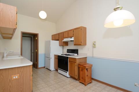 1112 Sawmill Ln, Algonquin, IL 60102 photo 7