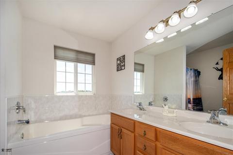 1835 Sunset Ln, Morris, IL 60450 photo 14