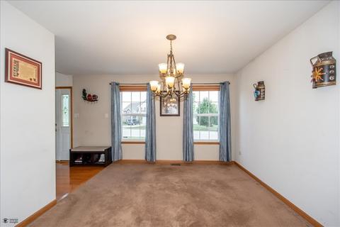 1835 Sunset Ln, Morris, IL 60450 photo 4