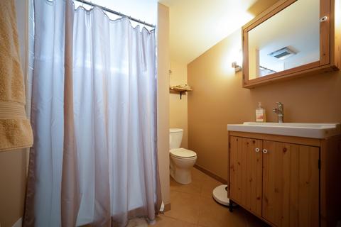 423 S Gables Blvd, Wheaton, IL 60187 photo 11