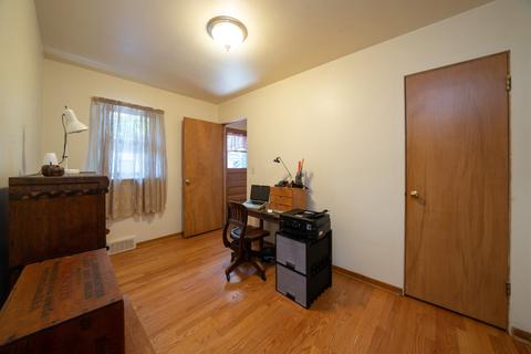 423 S Gables Blvd, Wheaton, IL 60187 photo 6