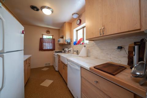 423 S Gables Blvd, Wheaton, IL 60187 photo 3