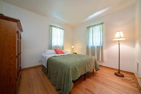 423 S Gables Blvd, Wheaton, IL 60187 photo 10