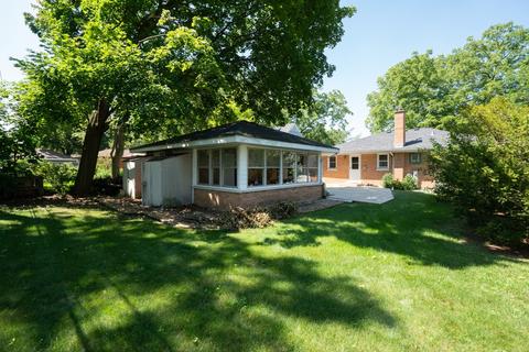 423 S Gables Blvd, Wheaton, IL 60187 photo 12