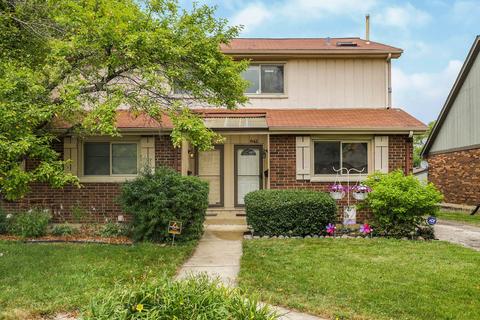 642 Rosner Dr, Roselle, IL 60172 photo 1