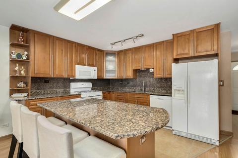 642 Rosner Dr, Roselle, IL 60172 photo 6