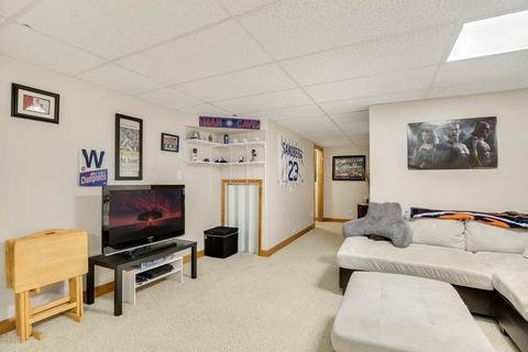 642 Rosner Dr, Roselle, IL 60172 photo 17