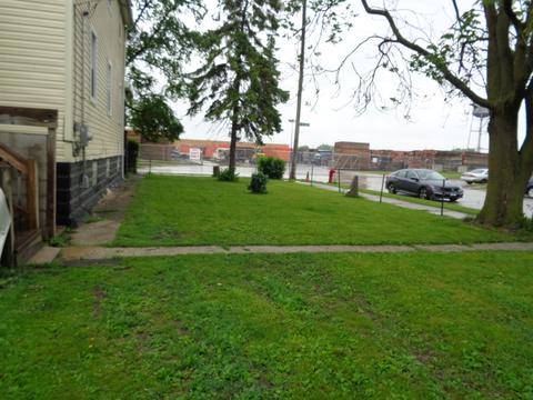 539 E 151st St, Phoenix, IL 60426 photo 17