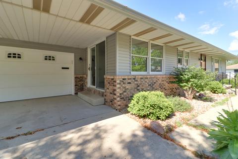 3 Millard Ct, Minier, IL 61759 photo 4
