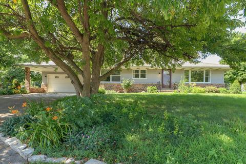 3 Millard Ct, Minier, IL 61759 photo 1