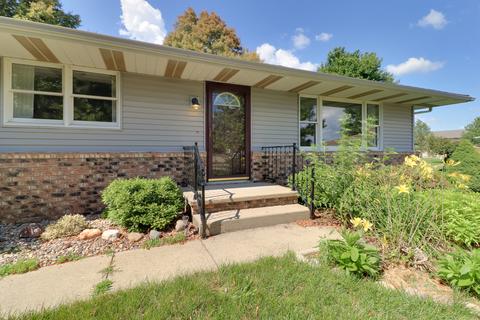 3 Millard Ct, Minier, IL 61759 photo 3