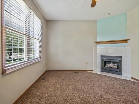 707 N Golfcrest Rd #3, Normal, IL 61761 photo 3