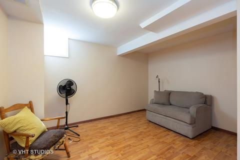 520 Adams St, Elgin, IL 60123 photo 13