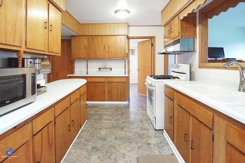 617 Bald Knob Rd, Johnsburg, IL 60051 photo 5