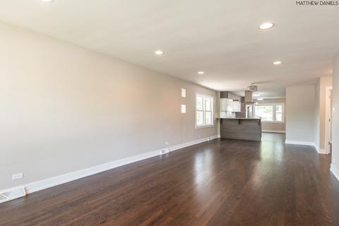 15736 Dobson Ave, Dolton, IL 60419 photo 4