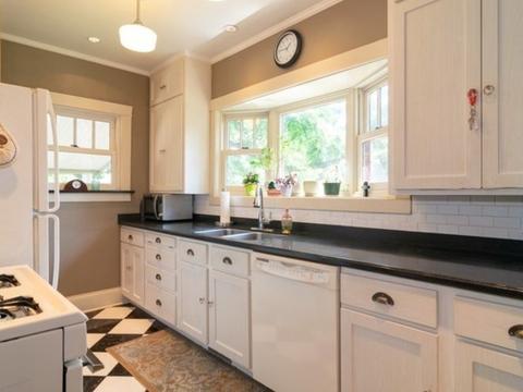 169 Mallery Ave, Elgin, IL 60123 photo 4