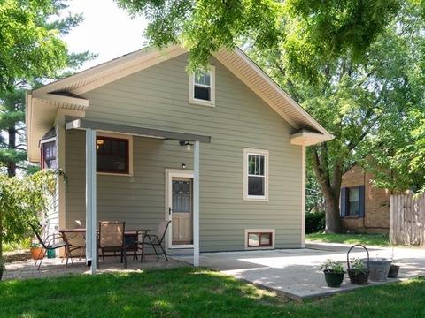 169 Mallery Ave, Elgin, IL 60123 photo 3