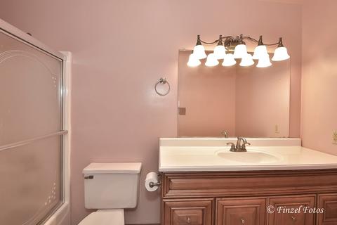 3417 W Lorient Dr, Mchenry, IL 60050 photo 14