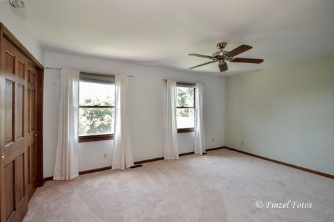 3417 W Lorient Dr, Mchenry, IL 60050 photo 11