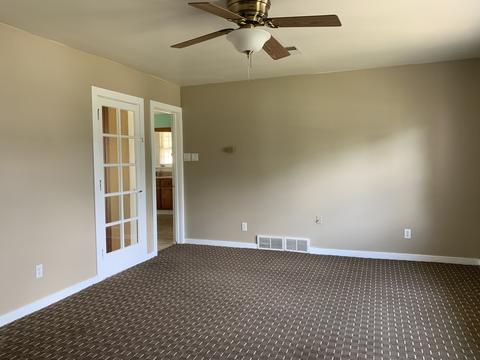 1215 14th St, Peru, IL 61354 photo 2