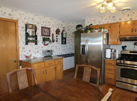 8641 S Kedvale Ave, Chicago, IL 60652 photo 7