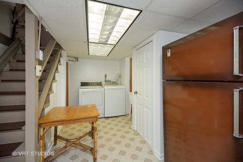 980 Webster Ln, Des Plaines, IL 60016 photo 14