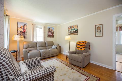 980 Webster Ln, Des Plaines, IL 60016 photo 3