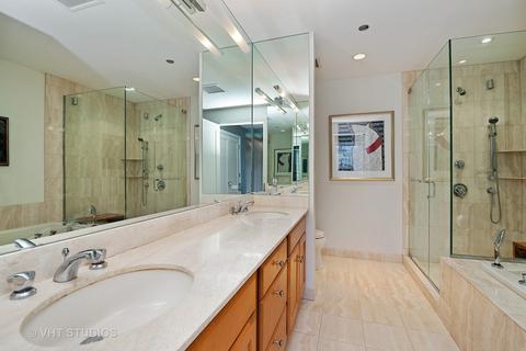 270 E Pearson St #1102, Chicago, IL 60611 photo 10
