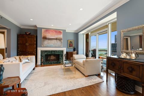270 E Pearson St #1102, Chicago, IL 60611 photo 2