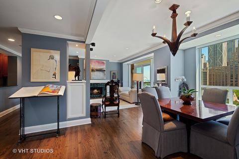 270 E Pearson St #1102, Chicago, IL 60611 photo 4