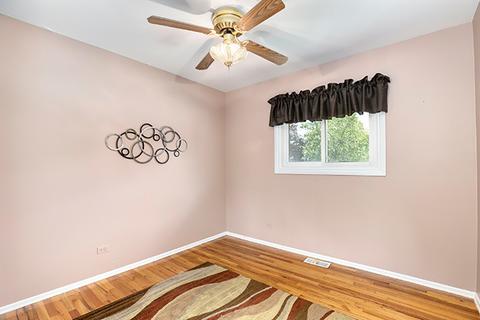 660 Northview Ln, Hoffman Estates, IL 60169 photo 15