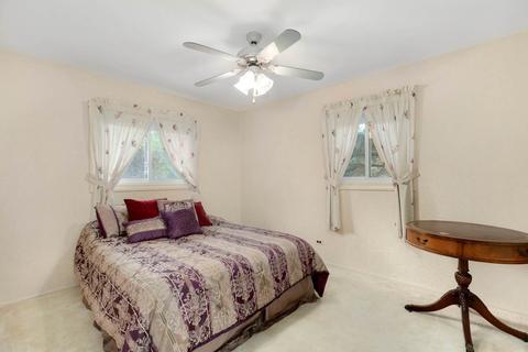 660 Northview Ln, Hoffman Estates, IL 60169 photo 13