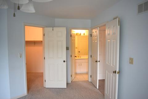 2328 Olde Mill Rd, Plainfield, IL 60586 photo 9