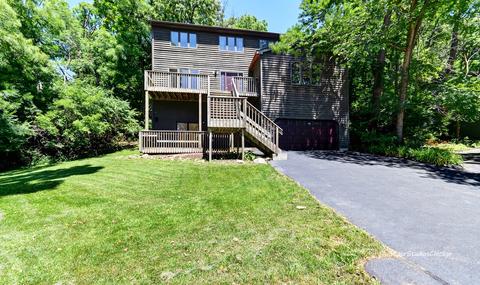 260 Edgewood Dr, Algonquin, IL 60102 photo 3