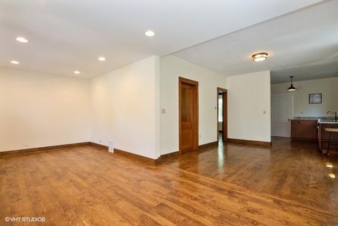 112 Park St, Algonquin, IL 60102 photo 4