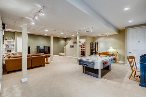 5217 Elliott Dr, Hoffman Estates, IL 60192 photo 32